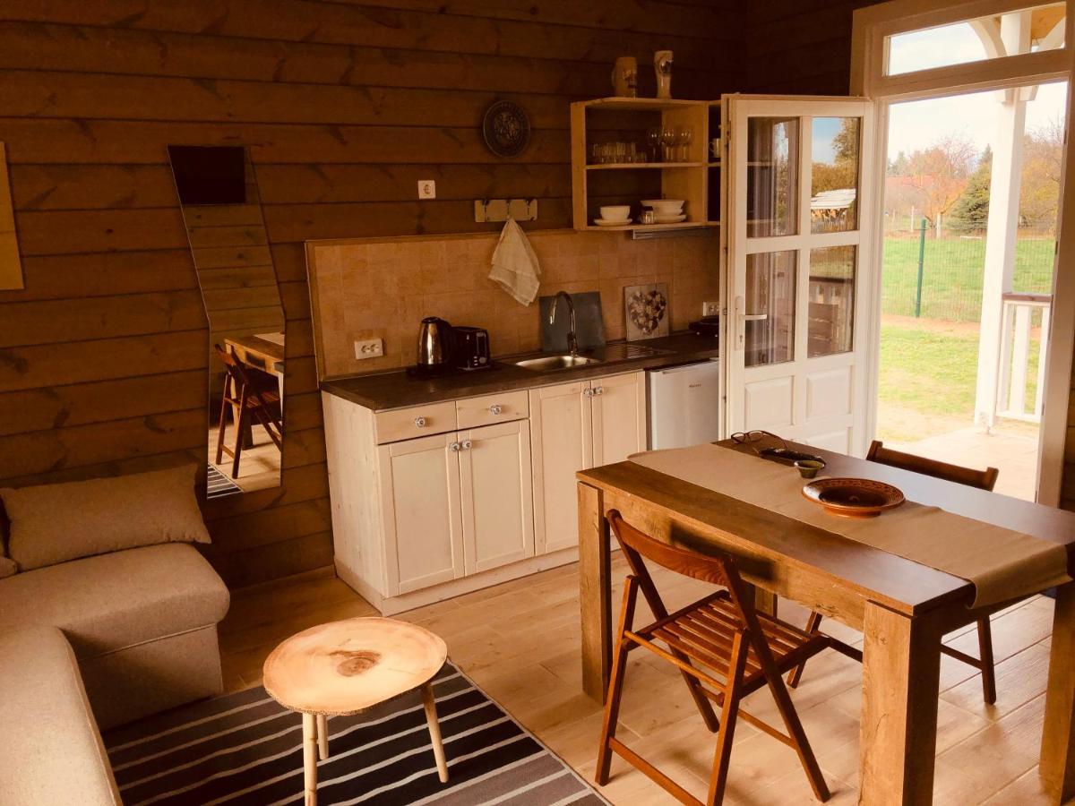 Club Thermal Village Cegléd Extérieur photo