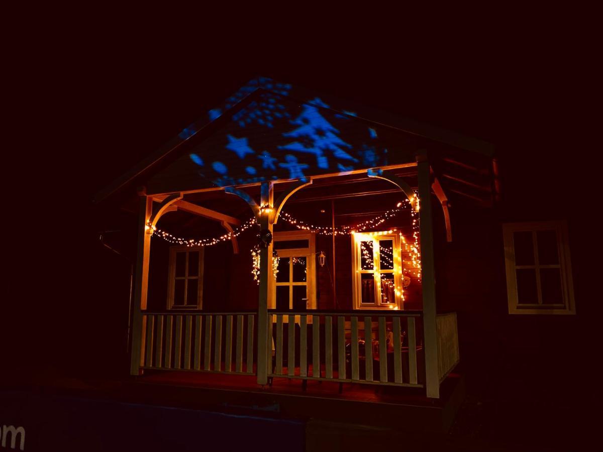 Club Thermal Village Cegléd Extérieur photo